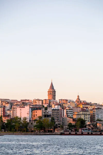 Stanbul Türkiye Temmuz 2020 Galata Kulesi Stanbul Daki Golden Horn — Stok fotoğraf