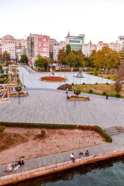 Istanbul Türkei Juli 2020 Moderner Freizeitpark Wasser Entlang Der Küste — Stockfoto