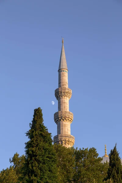 Minaretes Suleymaniye Mesquita Contra Céu Azul Com Luz Quente Noite — Fotografia de Stock