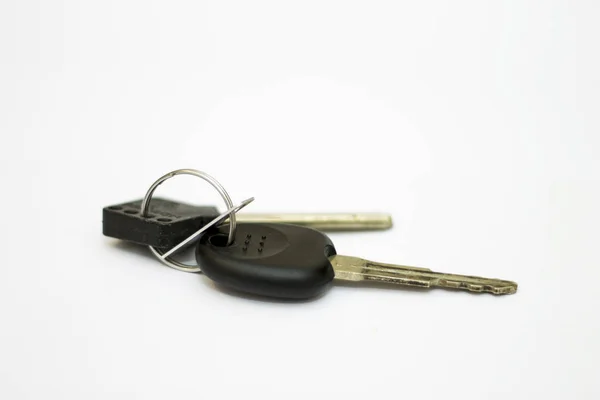 Autoschlüssel Und Blockschlüssel Isoliert Auf Weißem Hintergrund Mit Schlüsselanhänger — Stockfoto