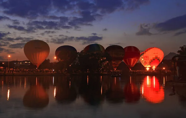 Sıcak Hava Balonları Eylül 2014 Rusya Federasyonu Pyatigorsk Central Park — Stok fotoğraf