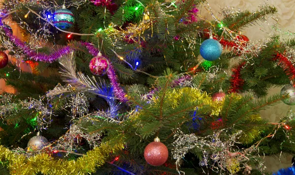 Χριστουγεννιάτικο Δέντρο Διακόσμηση Κρέμεται Στο Χριστουγεννιάτικο Δέντρο — Φωτογραφία Αρχείου