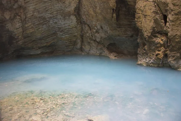 Lago Natural Proval Dentro Montaña Mashuk Pyatigorsk Cáucaso Septentrional Federación —  Fotos de Stock