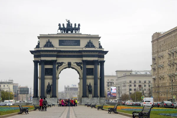 Arco triunfal na Avenida Kutuzovsky em Moscou Federação Russa — Fotografia de Stock