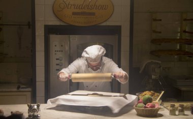 Сook strudel bir master class yürütmektedir