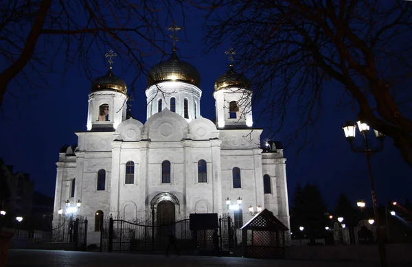 Cathédrale du Christ Sauveur à Pyatigorsk en hiver — Photo