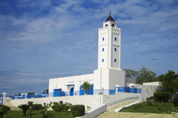 Cidade branca e azul Sidi Bou Said, Tunísia, Norte de África — Fotografia de Stock