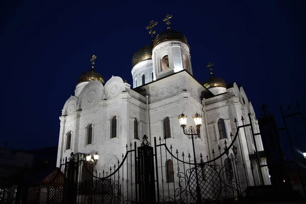 Cathédrale du Christ Sauveur à Pyatigorsk en hiver — Photo