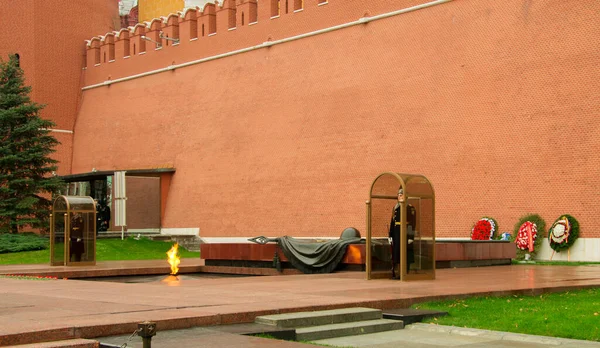 Tomb Unknown Soldier Eternal Flame Alexander Garden Moscow Russian Federation — Stock Photo, Image