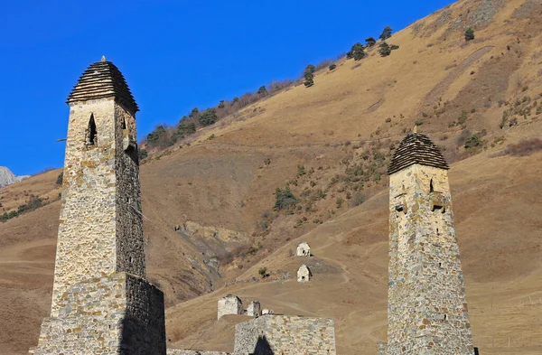 Antiguas Torres Ingushetia Antic Architecture Ruins Northern Caucasus Rusia —  Fotos de Stock