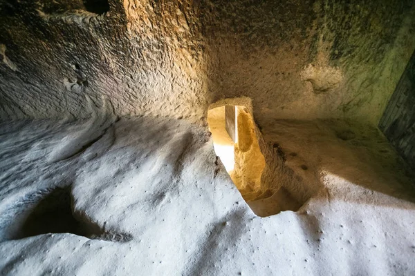 Γκορέμε Τουρκία Μαΐου 2018 Εσωτερικό Δωματίου Στο Αρχαίο Σπήλαιο Παρεκκλήσι — Φωτογραφία Αρχείου