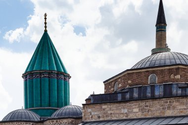 Türkiye - yeşil kubbe ve çatı celal Türbesi ad-Din, Muhammed Rumi (Mevlana) ve derviş Lodge (Tekke) Konya şehir Müslüman Mevlevi sırayla seyahat
