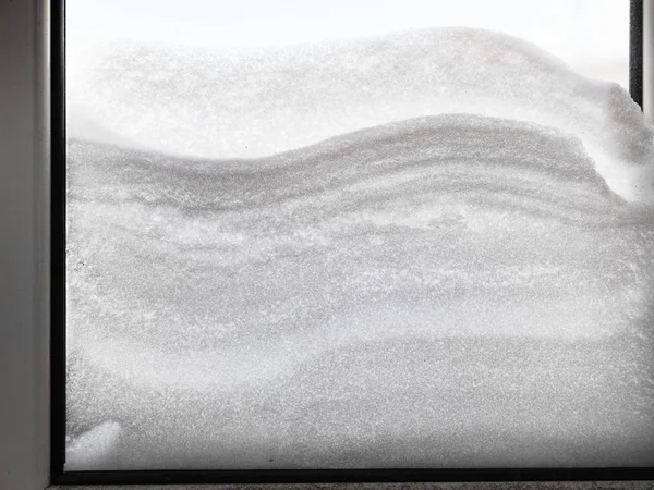 Deriva Nieve Entre Dos Cristales Ventana Día Invierno — Foto de Stock