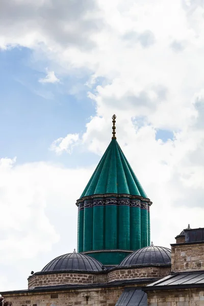 Viaje Turquía Cúpula Verde Del Santuario Jalal Din Muhammad Rumi — Foto de Stock