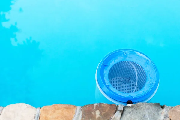 Filtro Agua Pared Piscina Aire Libre Día Verano —  Fotos de Stock