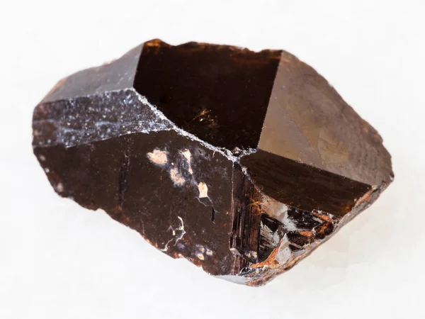 Makroaufnahmen Von Natürlichen Gesteinsproben Kristall Aus Kassiterit Zinnerz Auf Weißem — Stockfoto