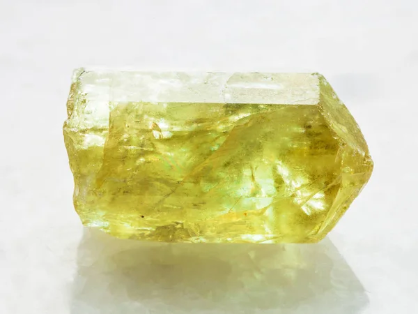 Macro Tiro Espécime Rocha Natural Cristal Pedra Preciosa Apatite Amarelo — Fotografia de Stock