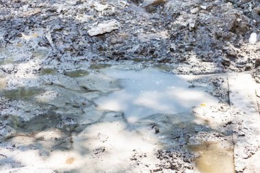 Shapsugskaya anormal bölgesine - çamur şofben Solonetzes (Solontci) içinde Abinsk eteklerinde Kafkas Dağları'nın Rusya'nın Kuban bölgedeki havuz tur