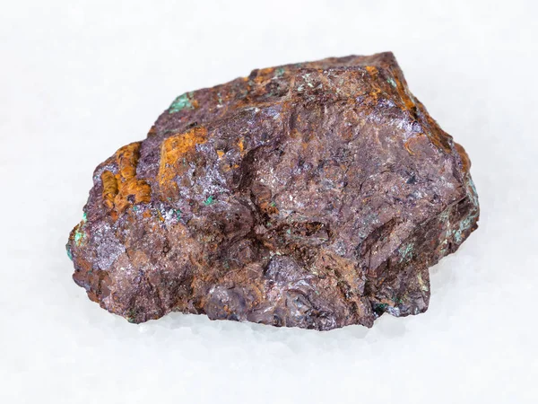 Macro Opnamen Van Natuurlijke Minerale Rood Cupriet Ijzererts Groen Malachiet — Stockfoto