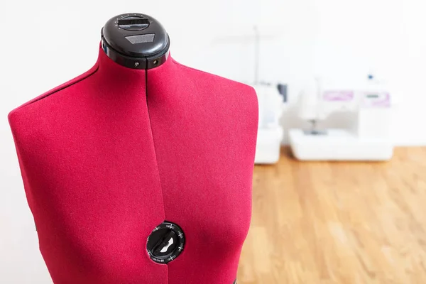 Forma Vestido Femenino Taller Sastrería Con Máquinas Coser — Foto de Stock