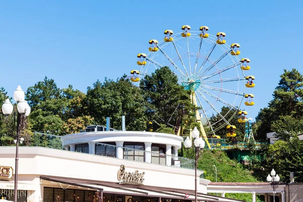 Kislovodsk Russia September 2018 Ferris Wheel Urban Park Kislovodsk Resort — Stock Photo, Image