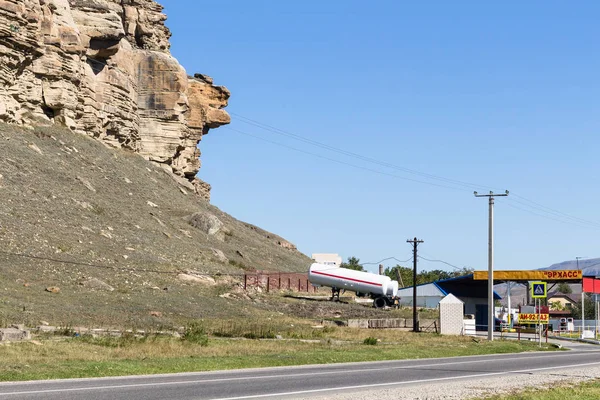 Communstroy Federacja Rosyjska Września 2018 Country Road Stacji Benzynowej Góry — Zdjęcie stockowe