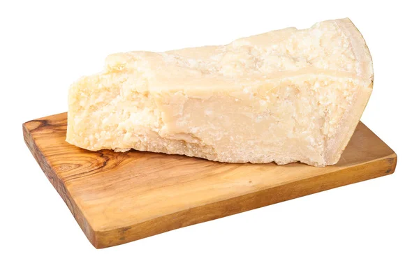 İtalyan Parmesan sert peynir gemide izole — Stok fotoğraf