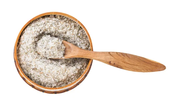 Wooden salt cellar with spoon with seasoned salt — Stock Image Wooden salt cellar with spoon with seasoned salt Royalty Free Stock Images