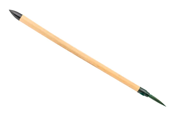 Bamboe verfborstel met groen gekleurde Tip geïsoleerd — Stockfoto