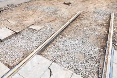 sökülmüş tramvay demiryolu
