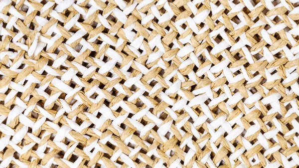 Weaving of summer straw hat from toyo fibers — Stock Photo, Image