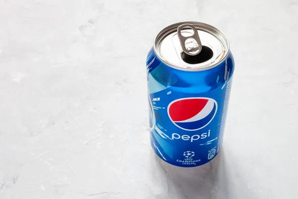 Moscow Russie Juni 2020 Bovenaanzicht Van Open Blik Pepsi Met — Stockfoto