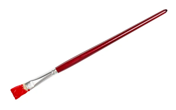Flachpinsel Mit Roter Spitze Und Braunem Griff Isoliert Auf Weißem — Stockfoto
