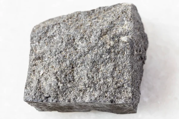 Крупним Планом Зразок Природного Мінералу Геологічної Колекції Неполірований Камінь Габро — стокове фото