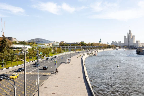 Moscou Russie Septembre 2020 Vue Dessus Barrage Moskvoretskaya Sur Rivière — Photo