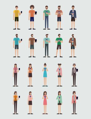 Bir grup insan smartphone kullanarak