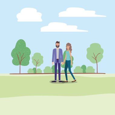 Genç çift üzerinde parkta yürüyüş