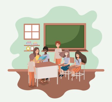 sınıf öğrencileri ile kadın öğretmen