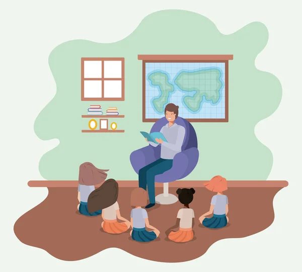 Ο άνθρωπος ανάγνωση βιβλίων στον καναπέ με τα παιδιά — Διανυσματικό Αρχείο