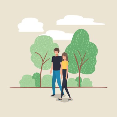 Genç çift park karakteri üzerinde yürüme