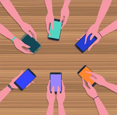 akıllı telefonlar tabloda kullanan kişiler