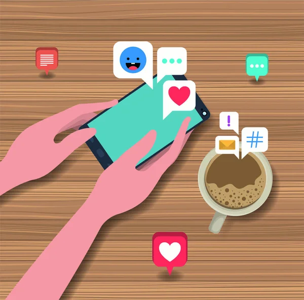 kahve fincanı ve sosyal simgeler ile Smartphone kullanarak eller