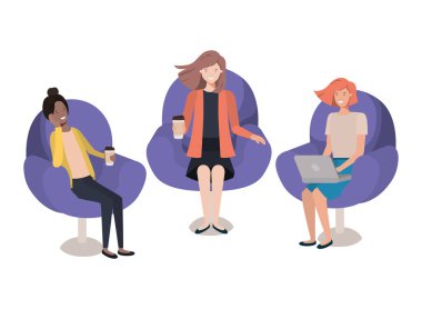 kahve kabı avatar karakter ile kanepede oturan kadın