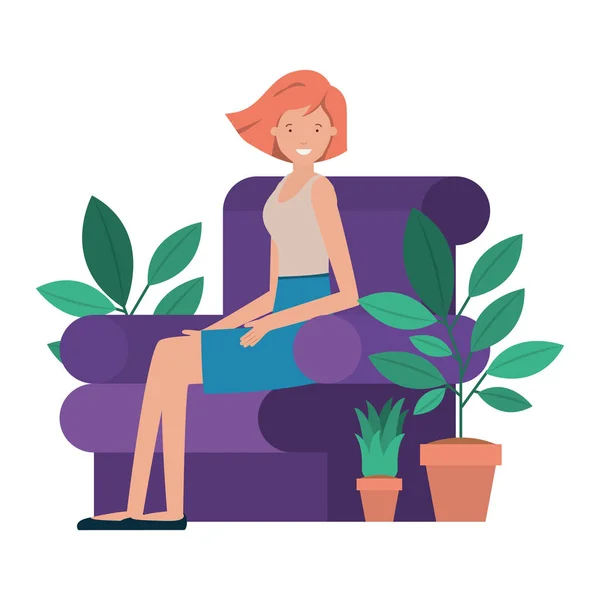 Joven mujer sentado en sofá avatar carácter — Archivo Imágenes Vectoriales