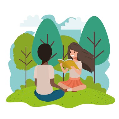 Genç etnik köken öğrencileri kitap okuyorlar