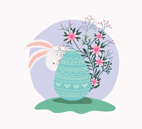 Niedliches Kaninchen mit Ei bemalt und Blumen im Garten — Stockvektor