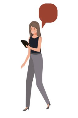 Tablet ve konuşma balonu ile iş kadını