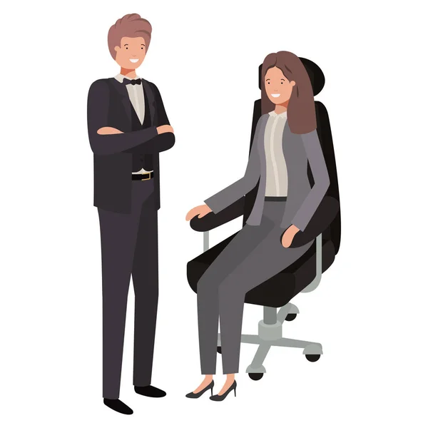 Mulher sentada na cadeira do escritório e homem de pé — Vetor de Stock