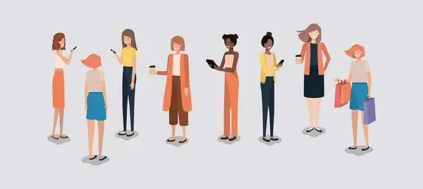 Группа женщин, использующих смартфон — стоковый вектор