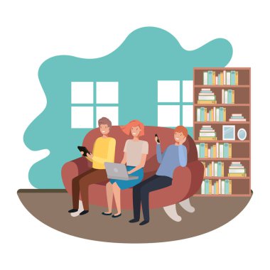 oturma odasında teknoloji cihazları kullanan bir grup insan